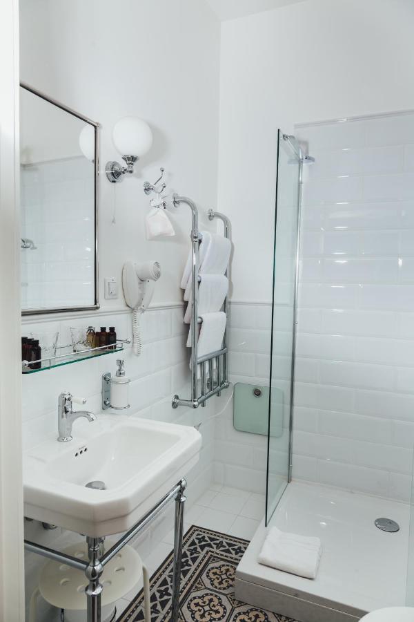Sherlock Apartments ريغا المظهر الخارجي الصورة