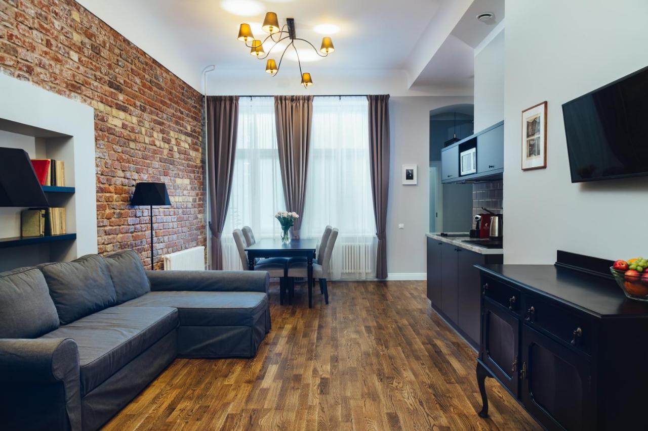 Sherlock Apartments ريغا المظهر الخارجي الصورة